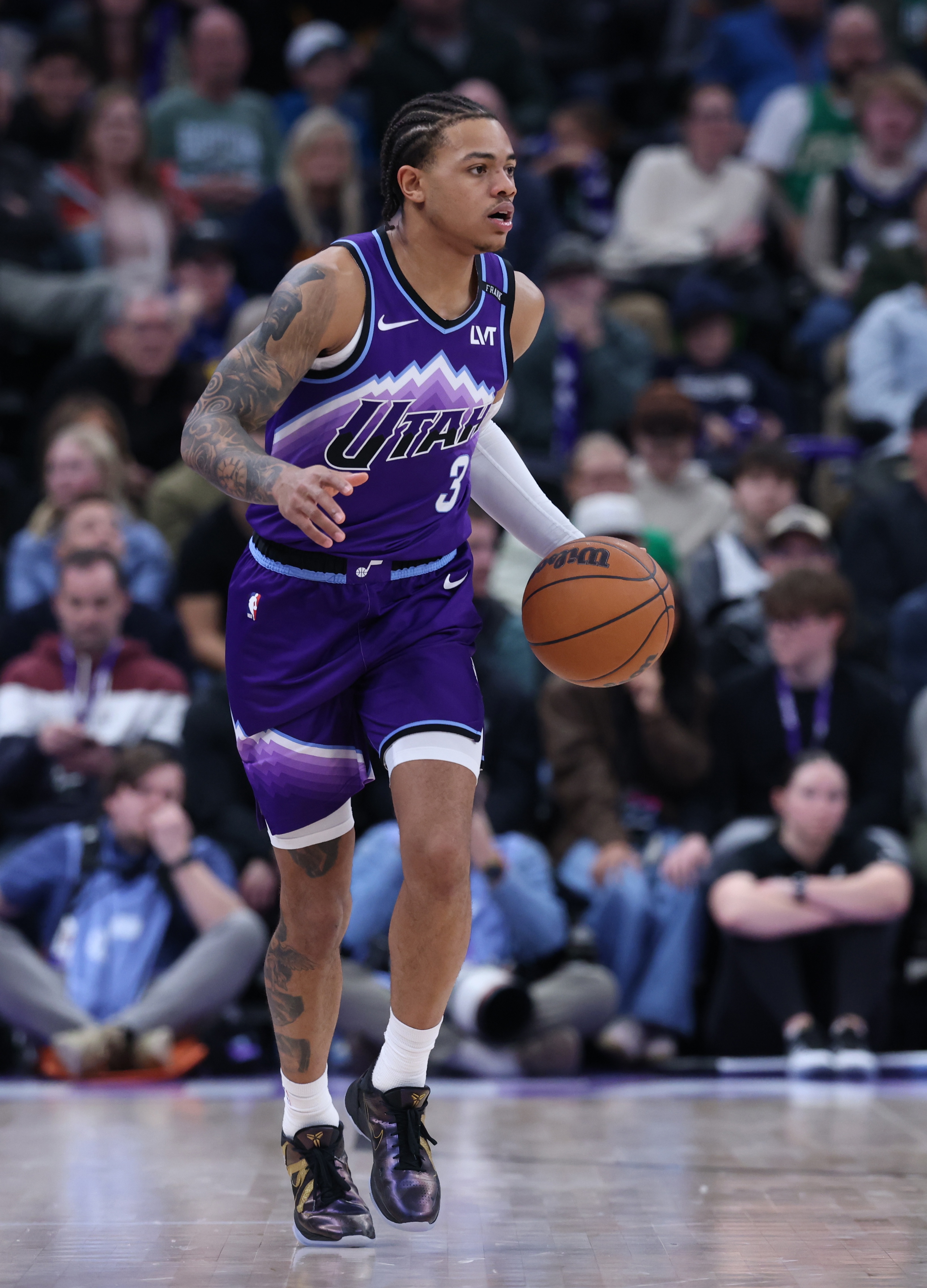 星空体育官网-米切尔：基昂特·乔治配得上入选全明星 他应该成为全明星